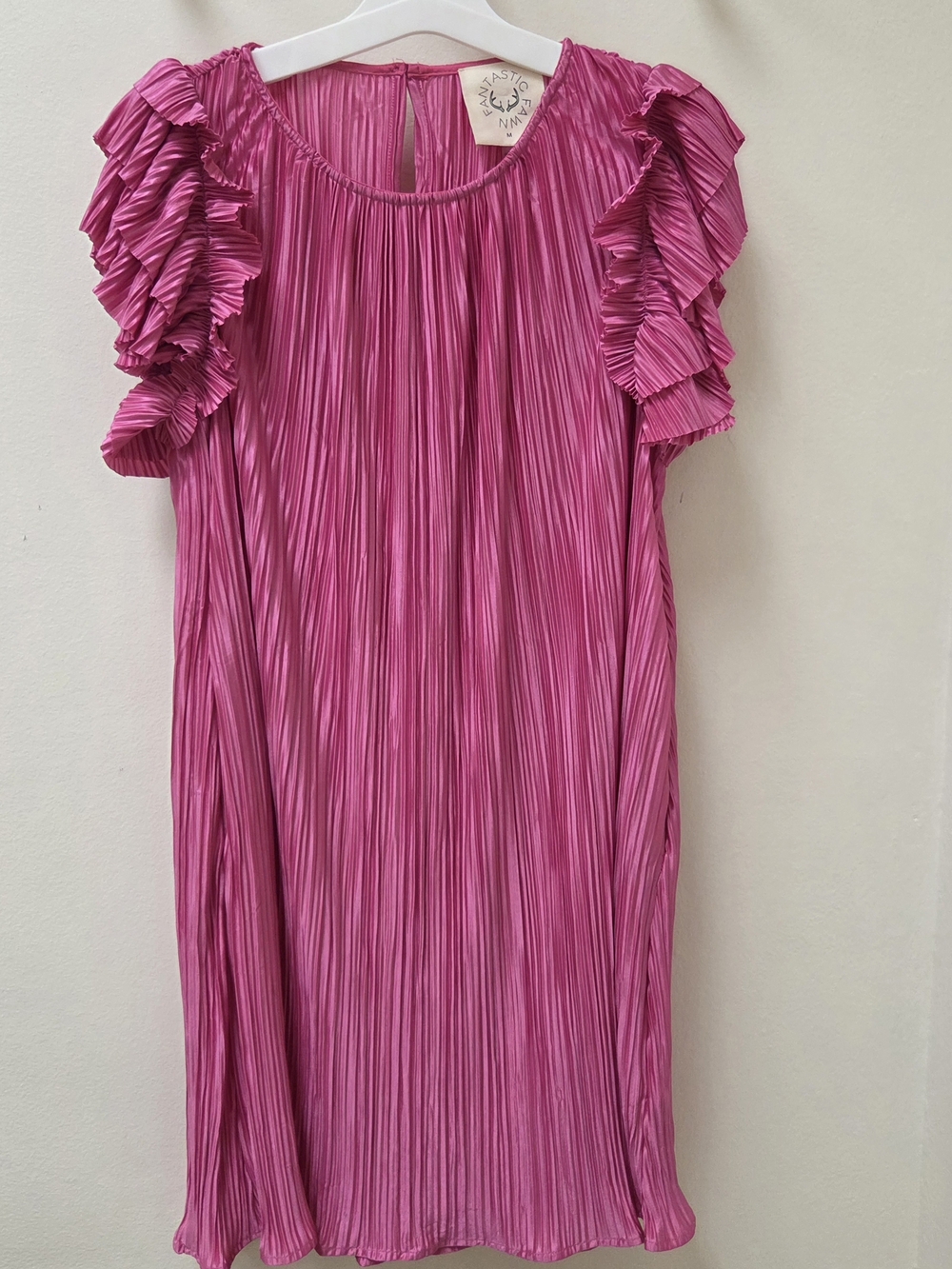 Fantastic Fawn Pleated Ruffle-Sleeve Womens Dress